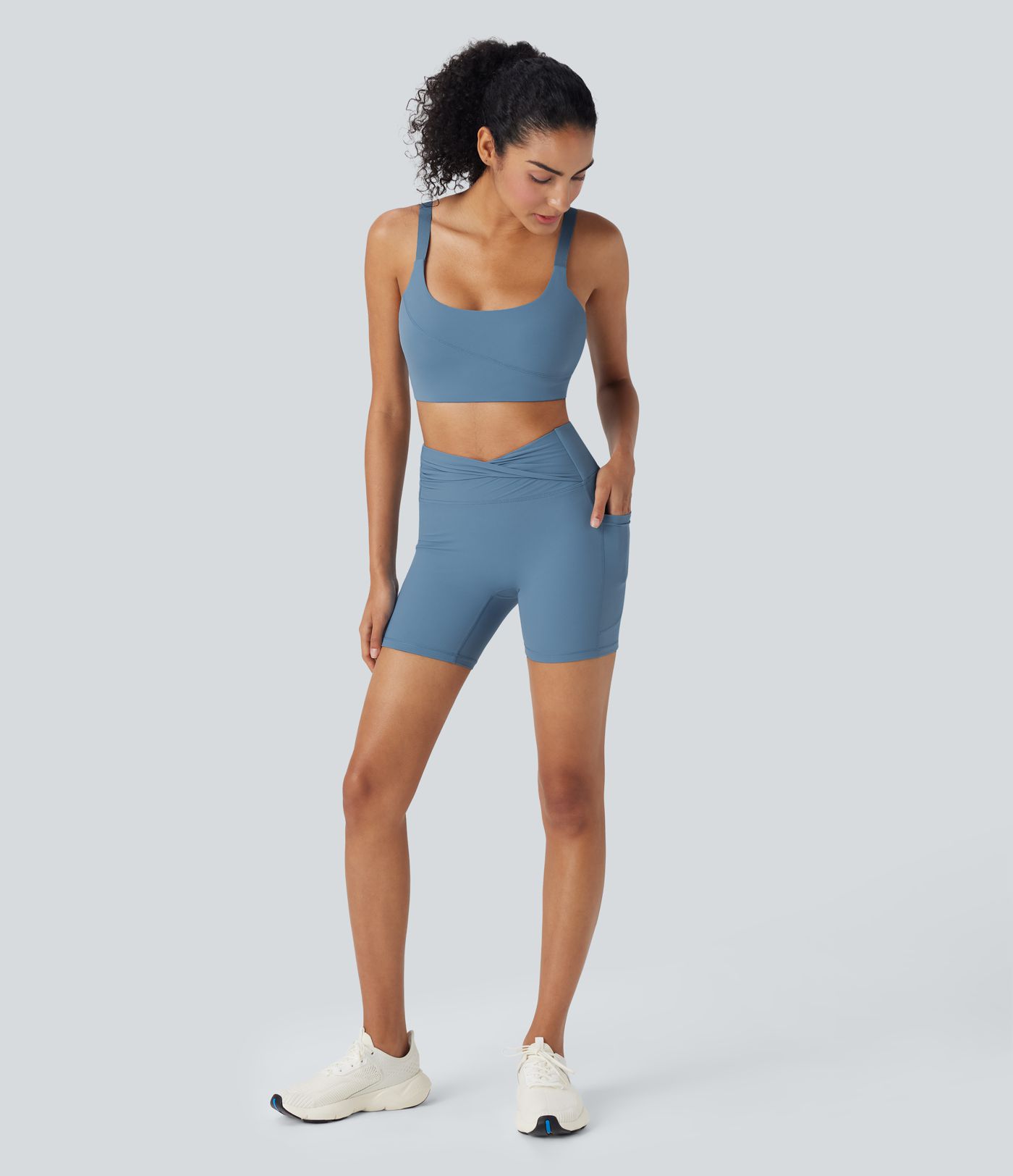 Short tailleur UltraSculpt™ Twisted taille haute de yoga 12,5 cm avec poches