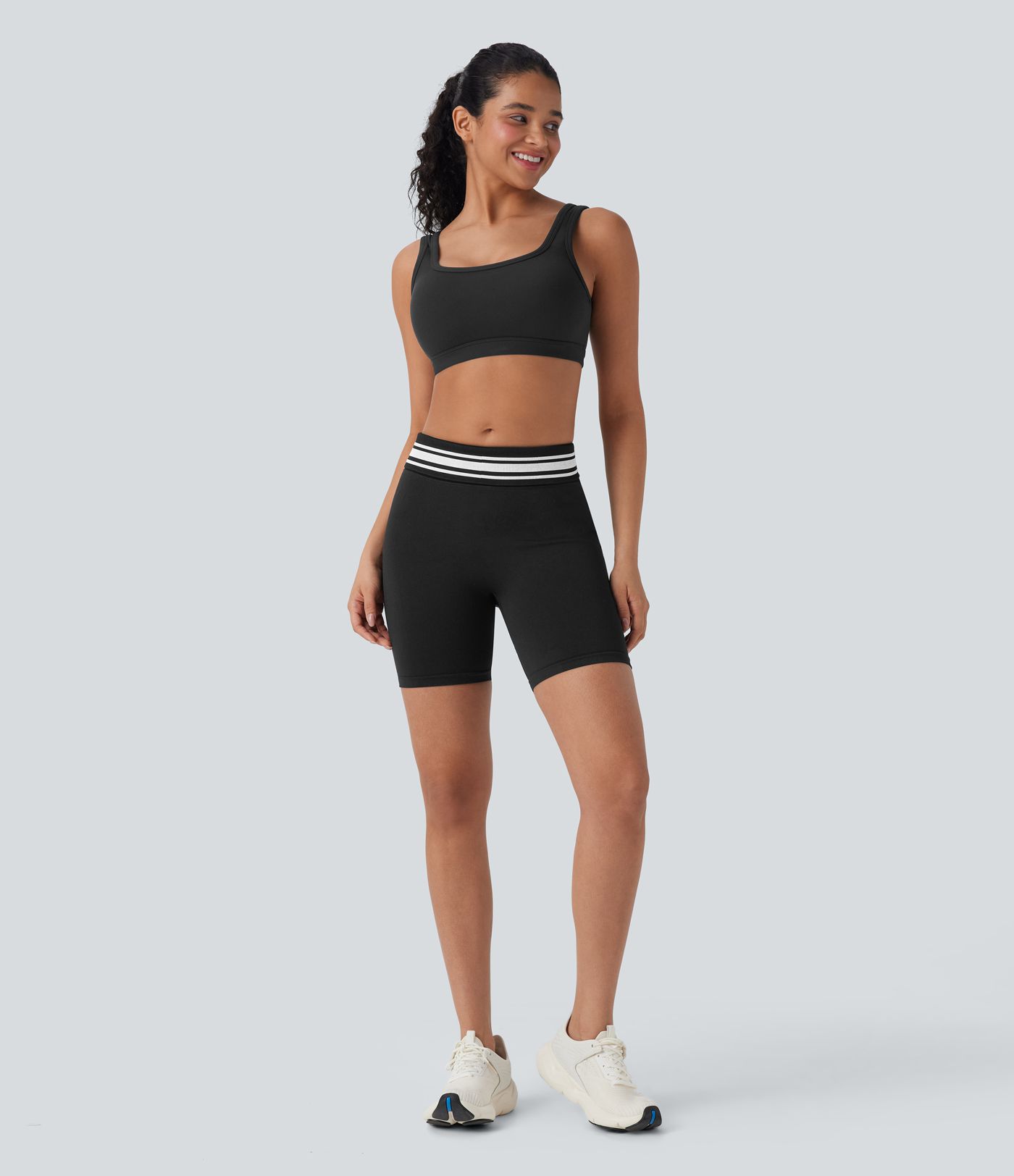 Short cycliste taille haute color block repliable sans couture OneForm Seamless Flow Short cycliste taille haute color block repliable sans couture OneForm Seamless Flow