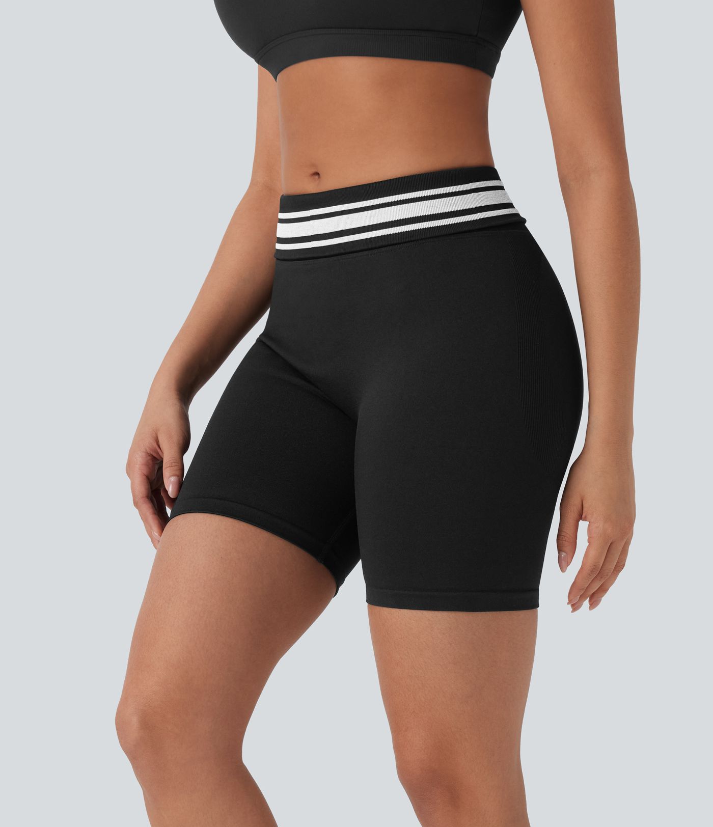 Short cycliste taille haute color block repliable sans couture OneForm Seamless Flow Short cycliste taille haute color block repliable sans couture OneForm Seamless Flow
