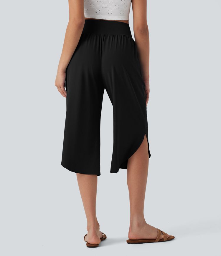 Pantalón Breezeful™ SoCinched Capri Resort tiro alto control abdomen dobladillo dividido secado rápido bolsillo lateral