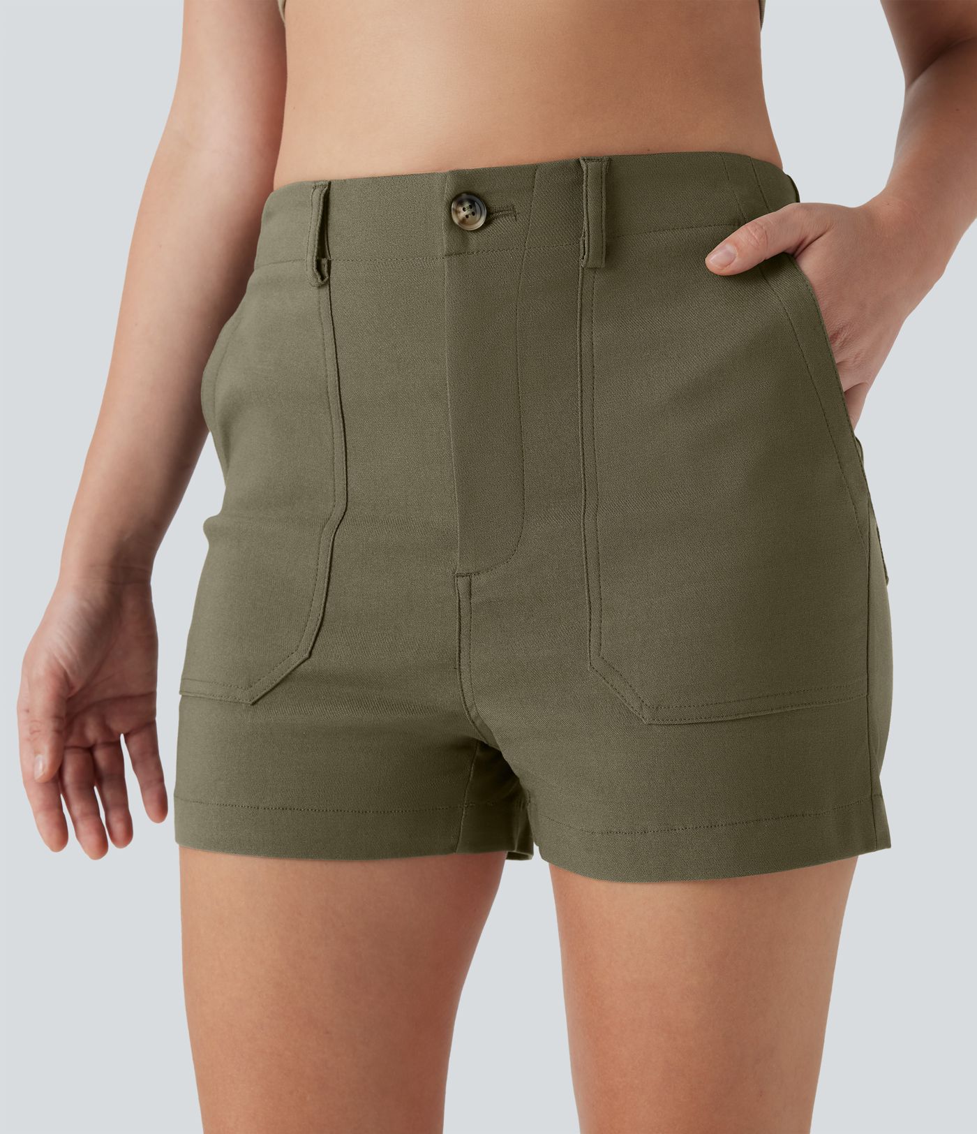 Lässige Shorts mit hohem Bund und mehreren Taschen