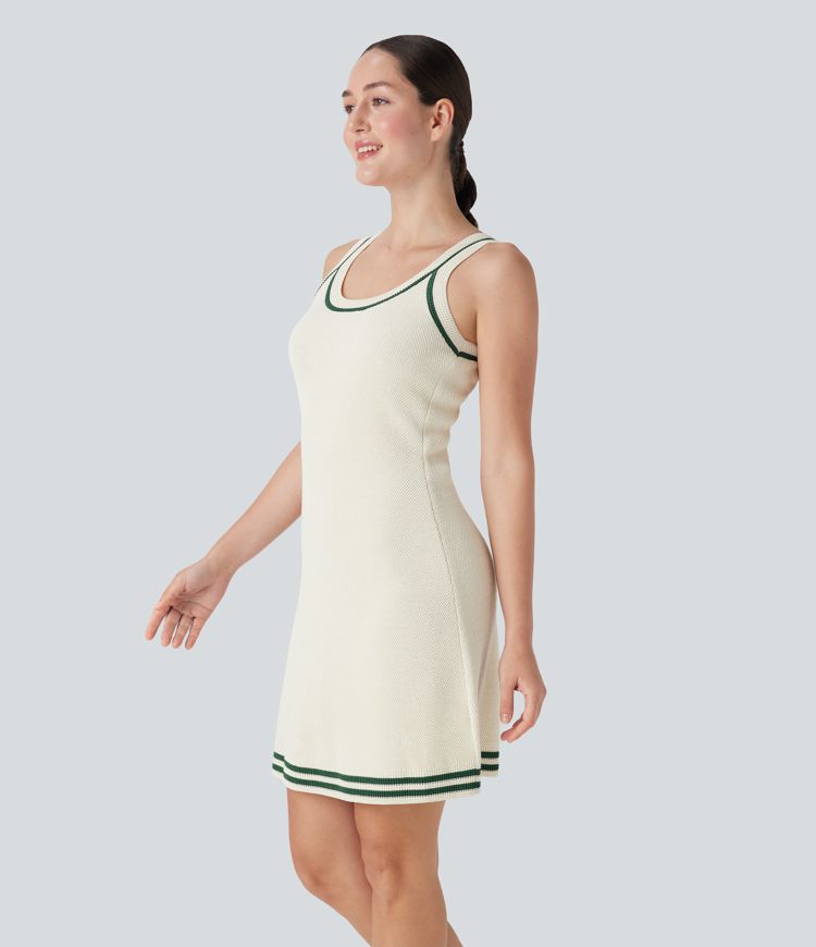 Vestido mini casual de punto con bloques de color y espalda descubierta