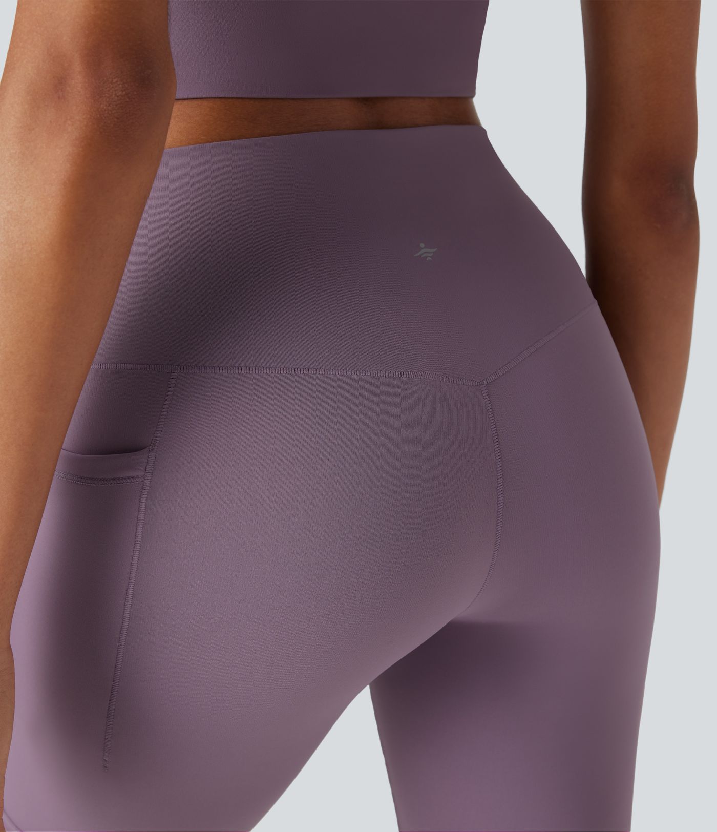 Halara UltraSculpt™ - Wander-Shorts mit hohem Bund, Seitentaschen, Bauchkontrolle und Cool-Touch - schnelltrocknend, UPF50+, 17,8 cm