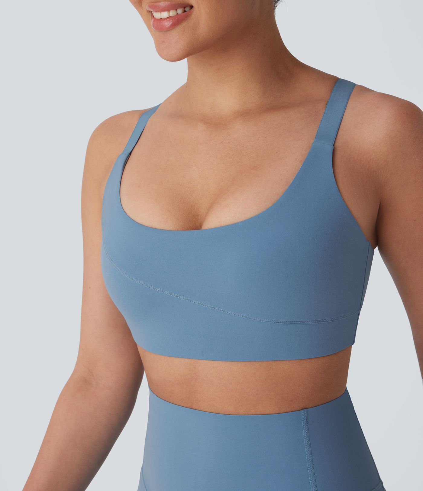 Halara UltraSculpt™ Αθλητικό Σουτιέν Μέτριας Στήριξης με Λαιμόκοψη U