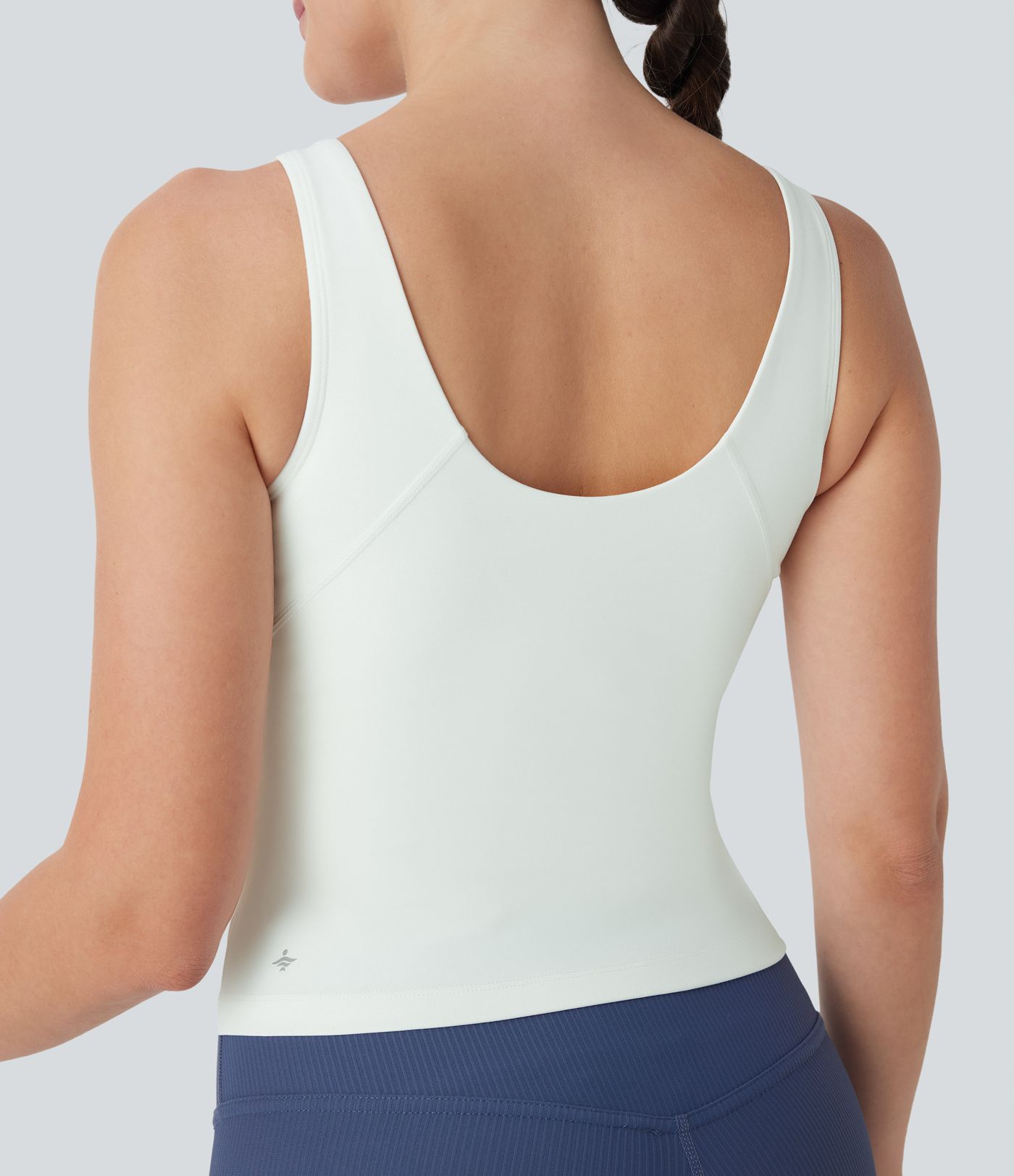 Top de running SoftlyZero™ Plush afelpado con relleno y escote en V en copas D-F