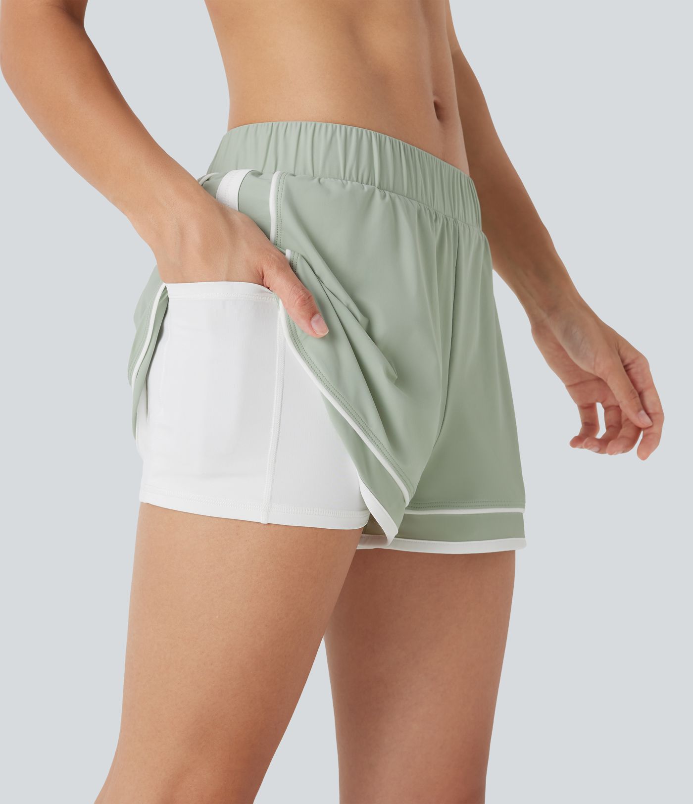 Low Rise Color Block Curved Hem 2-in-1 Cool Touch Quick Dry Dolphin Running Shorts with Pocket