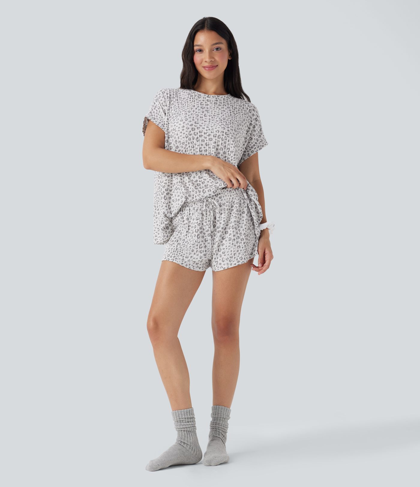 Mid Rise Drawstring Leopard Print Lounge Shorts 2''