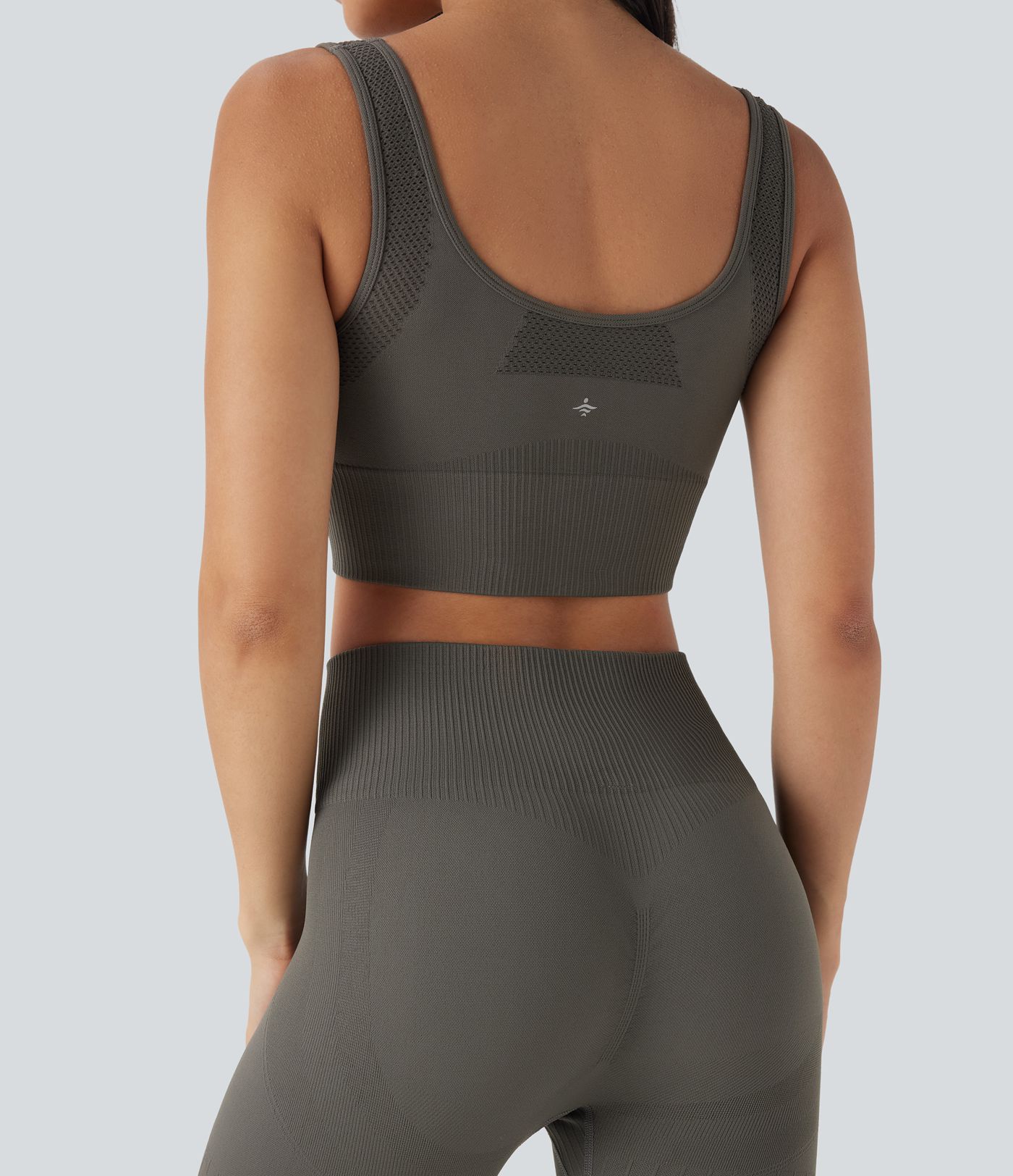 Brasier deportivo Seamless Flow sin costuras de sujeción baja con espalda en U y pretina acanalada en copas A-C