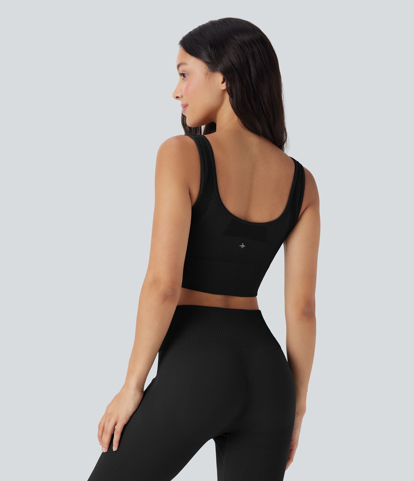 Light Support OneForm Seamless Flow U Back Ribbed Hem Yoga Sports Bra A-D Cups
