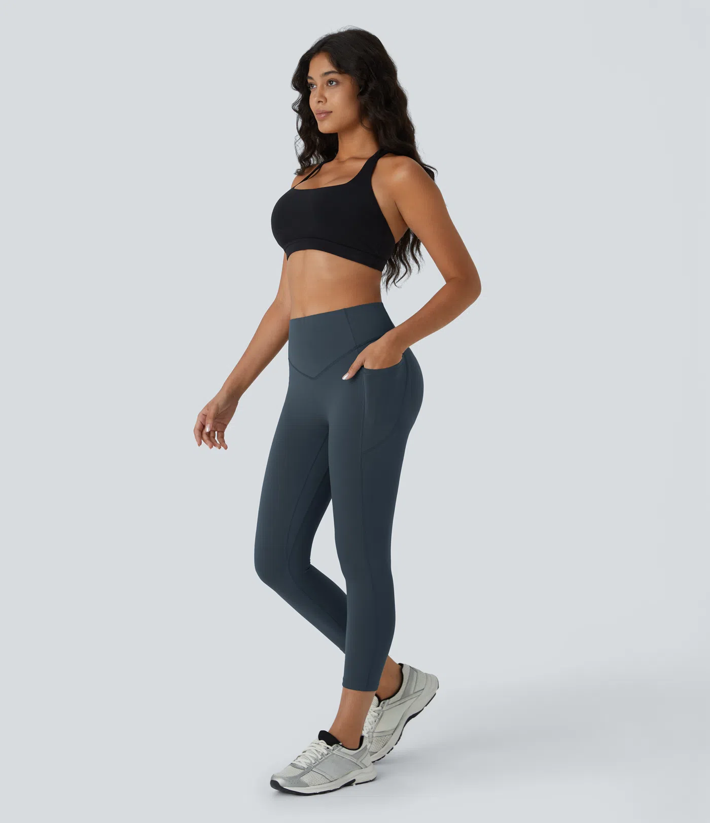 Halara UltraSculpt™ - Formende Capri-Workout-Leggings mit hohem Bund, Seitentaschen, Booty-Scrunch und Bauchkontrolle -Po-Lifting