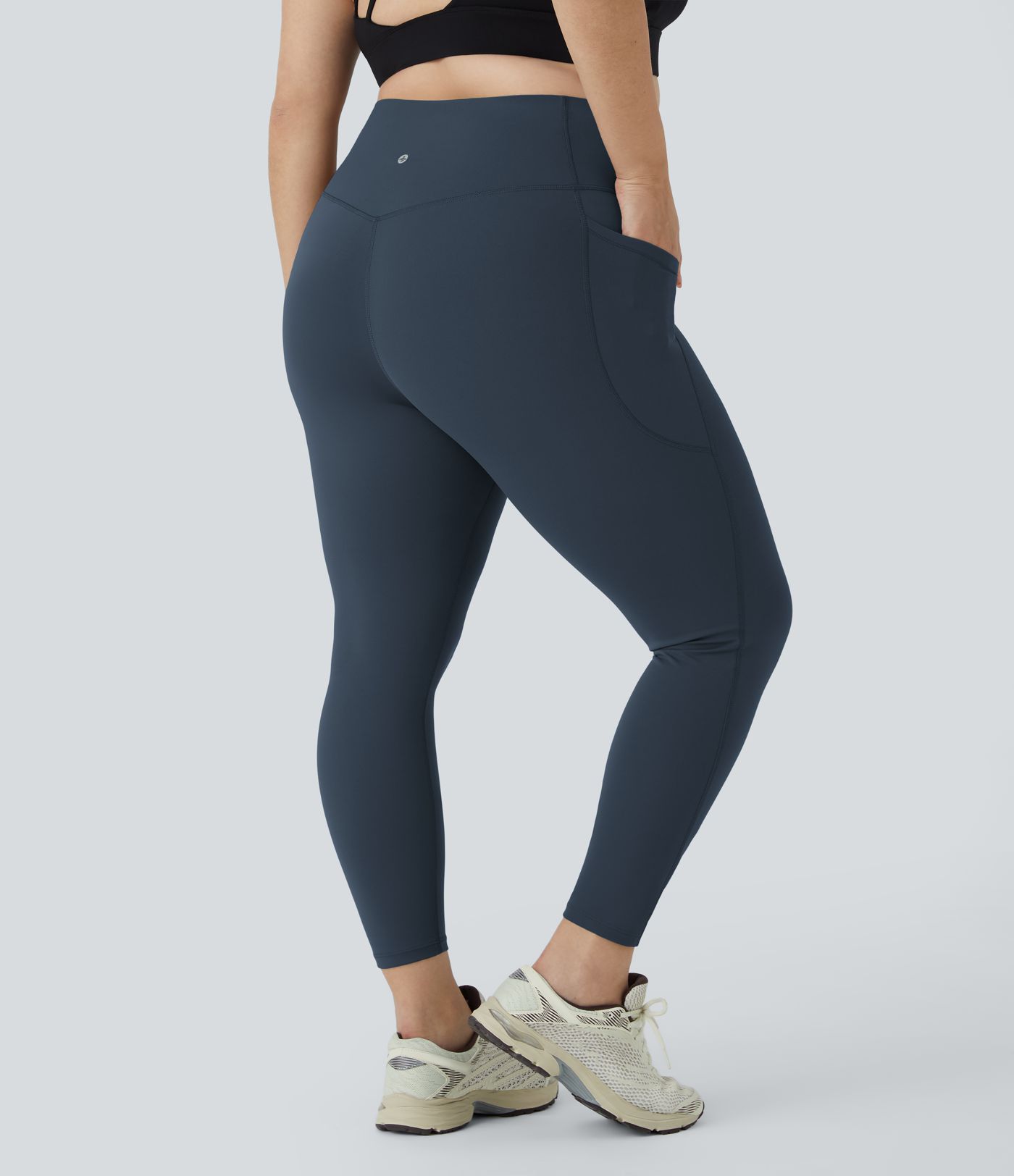 Halara UltraSculpt™ High Waisted Tummy Control Pocket Shaping Training Plus Size Leggings