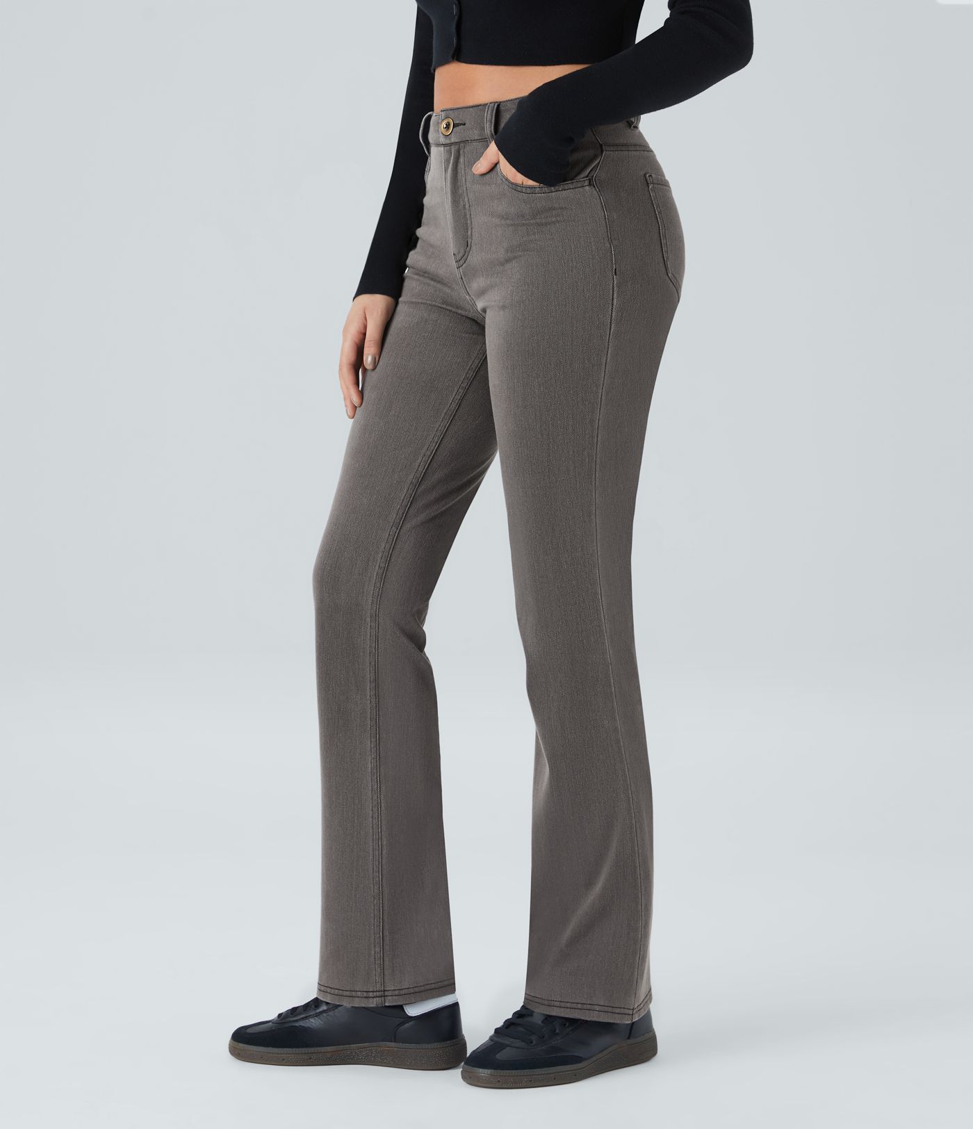 Jeans Halara Flex™ Denim en corte de bota elásticos de tiro medio con botón y bolsillos