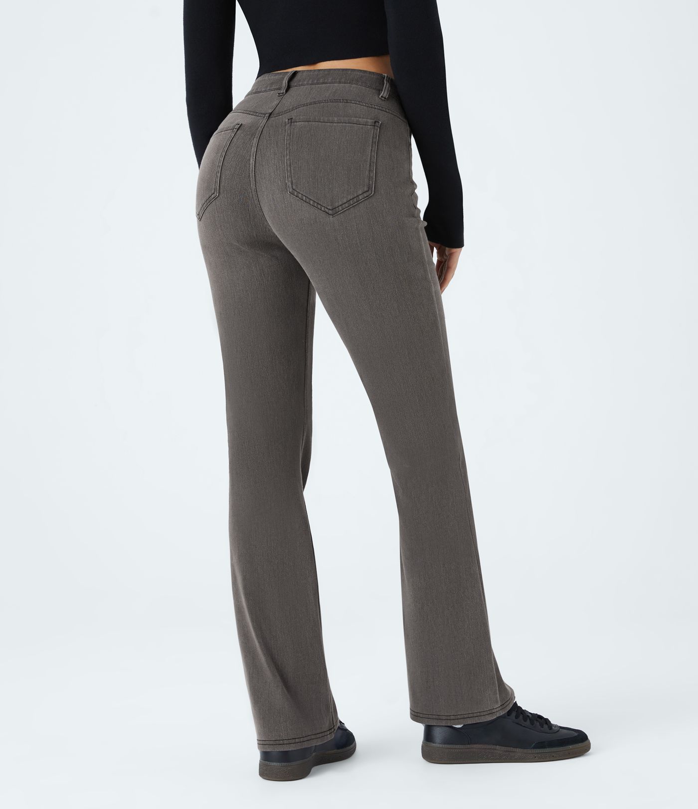 Jeans Halara Flex™ Denim en corte de bota elásticos de tiro medio con botón y bolsillos