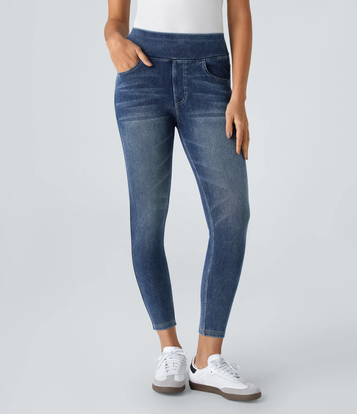 Halara Flex™ Jeans Lässige 7/8-Leggings aus dehnbarem Strickdenim mit hoher Taille und Gesäßtasche Halara Flex™ Jeans Lässige 7/8-Leggings aus dehnbarem Strickdenim mit hoher Taille und Gesäßtasche