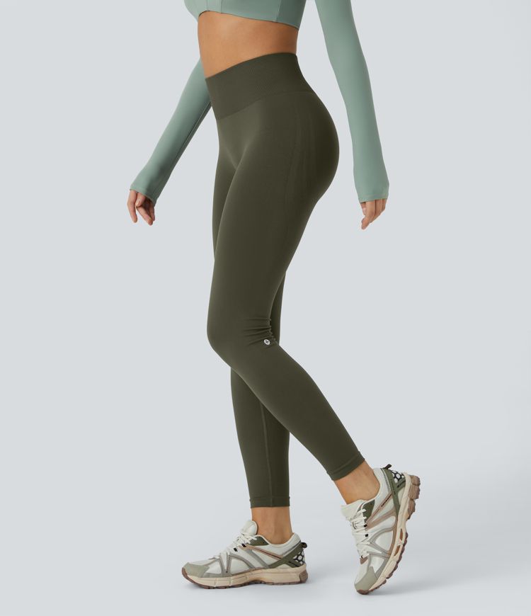 Seamless Flow Mid Rise Tummy Control Butt Lifting 7/8 Yoga Leggings