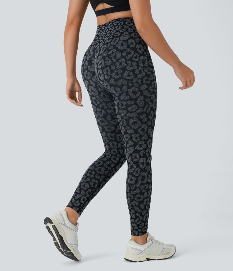 Seamless Flow High Waisted Leopard 7/8 Yoga Leggings