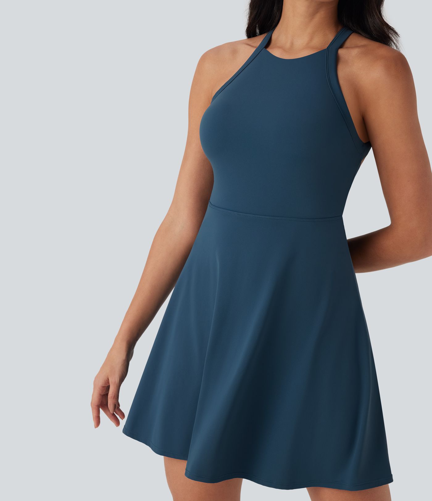 Softlyzero™ Airy, rückenfreies, gedrehtes Cool Touch-Tanz-Aktivkleid – Easy Peezy