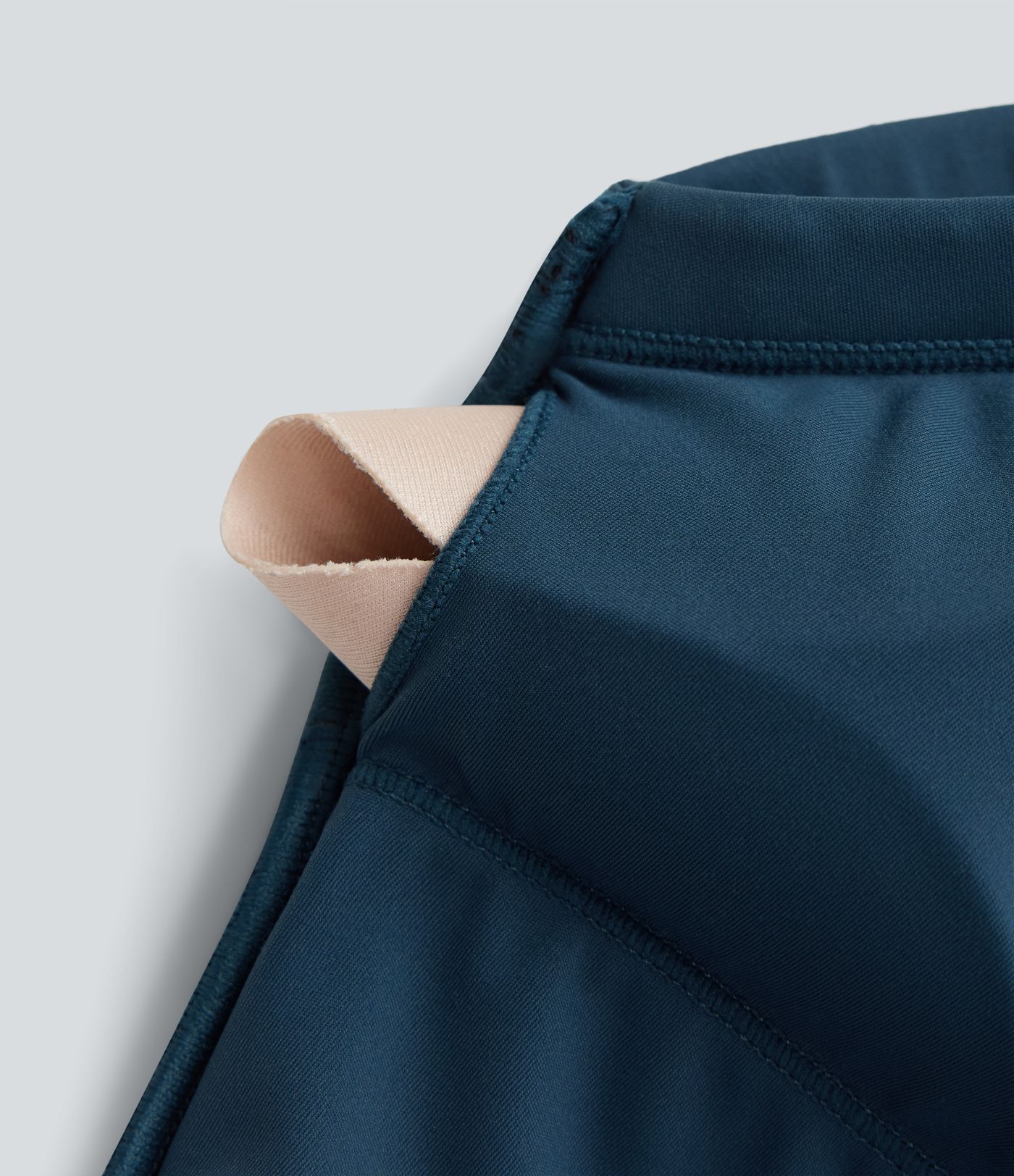 Softlyzero™ Airy, rückenfreies, gedrehtes Cool Touch-Tanz-Aktivkleid – Easy Peezy