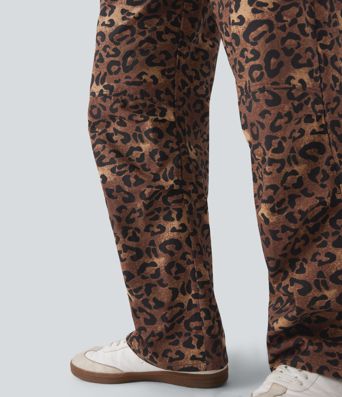 Freizeithose mit hohem Bund, Kordelzug, geradem Bein und Leopardenmuster, Taschen
