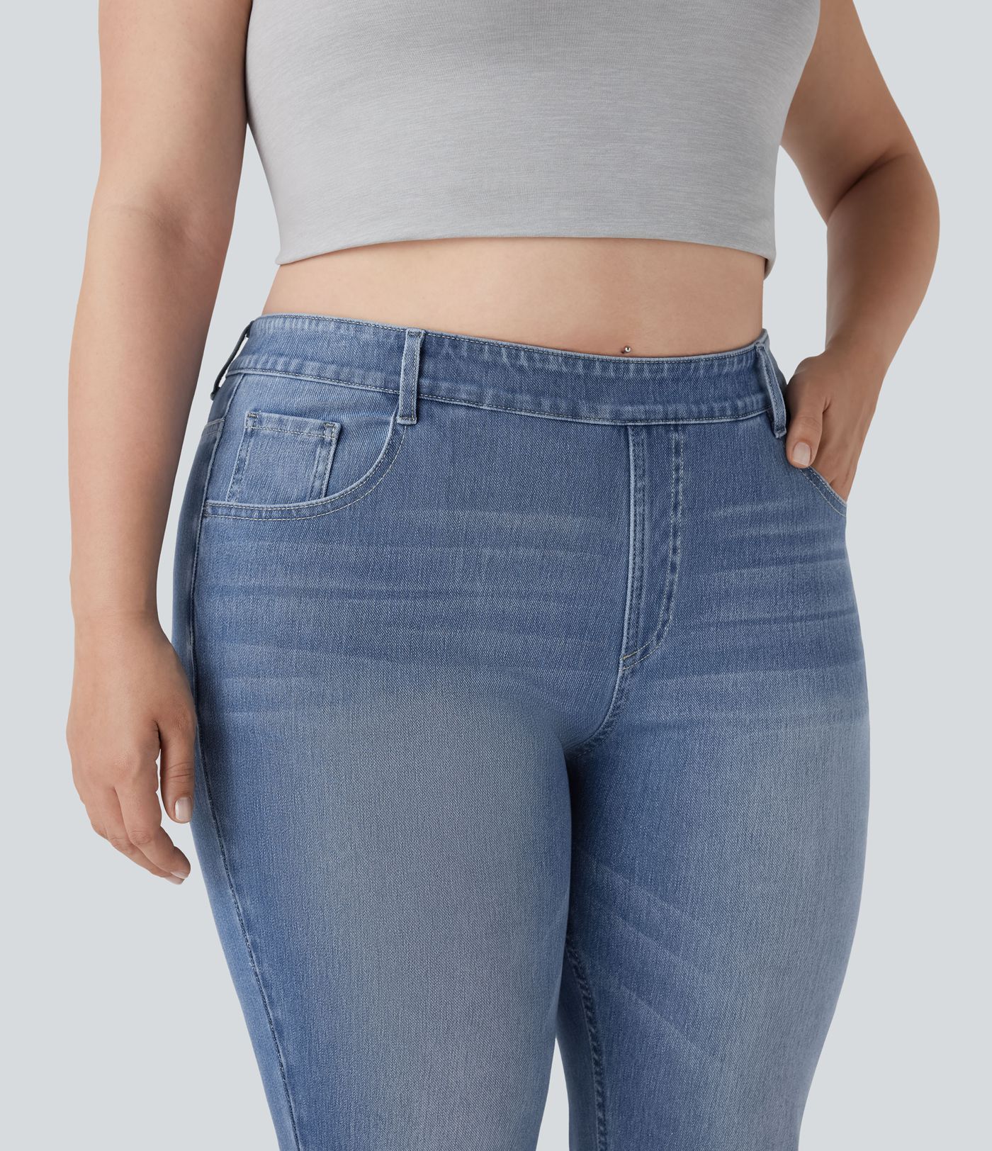 Halara Flex™ - Lässige, gewaschene Bootcut-Jeans mit hohem Bund und mehreren Taschen - Plus-Size