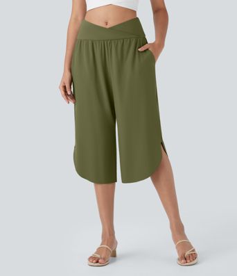 Breezeful™ High Waisted Crossover Pocket Quick Dry Capri Pants