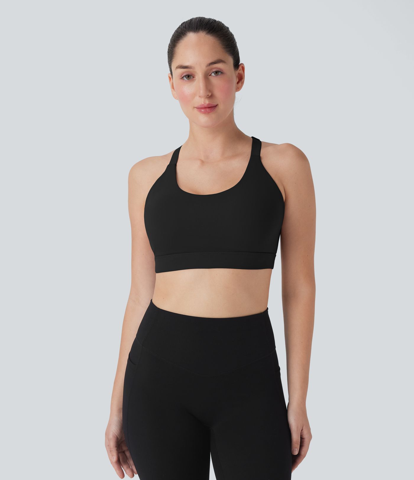 SpeedWave™ - Perforierter Sport-BH mit mittlerem Support, geformten Körbchen und verstellbaren Haken - D-F Cups, schnelltrocknend