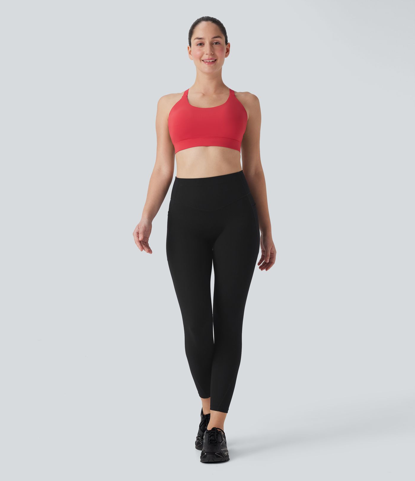 SpeedWave™ Medium Support Molded Cups Perforated Adjustable Hook Quick Dry Training Sports Bra  D-F Cups