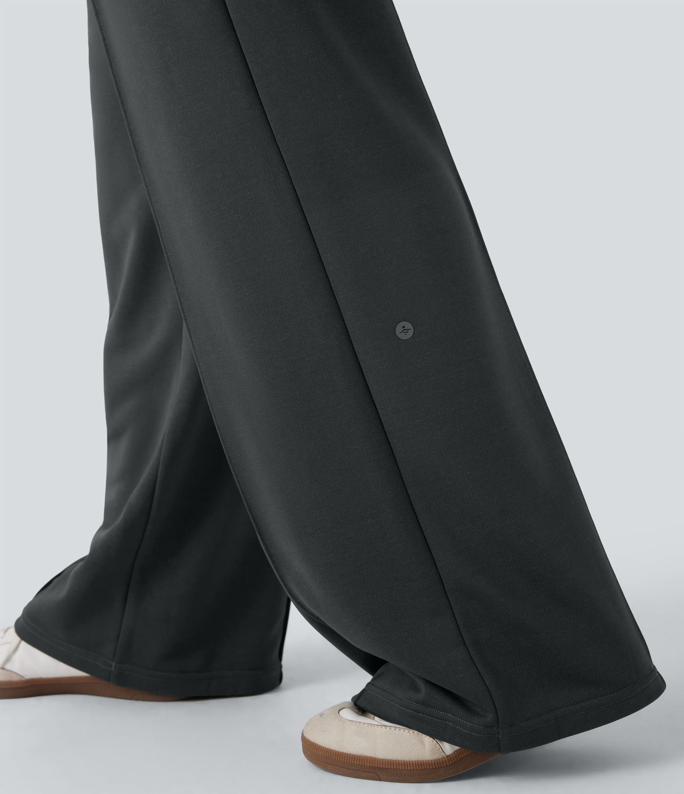 Pantalones casuales anchos de tiro bajo con cordón y bolsillos laterales