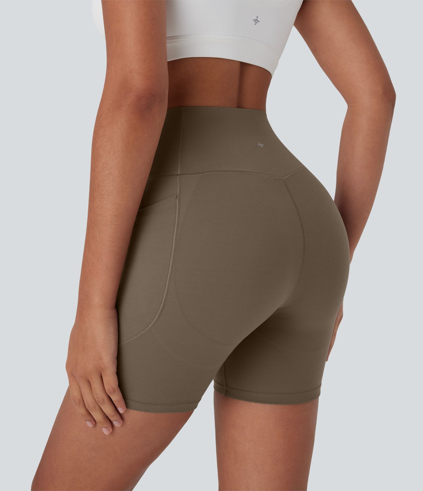 Short cycliste de yoga UltraSculpt™ taille haute gainant avec croisement, effet rehaussant et poches 12,5 cm