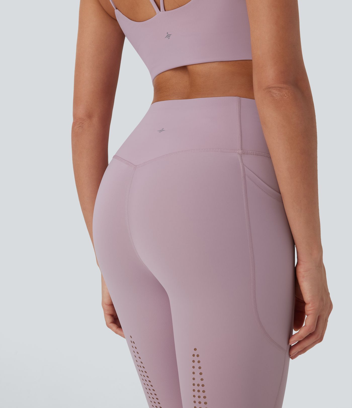 Leggings yoga Halara UltraSculpt™ SoCinched fresco secado rápido tiro alto control abdomen corte bolsillo - UPF 50+