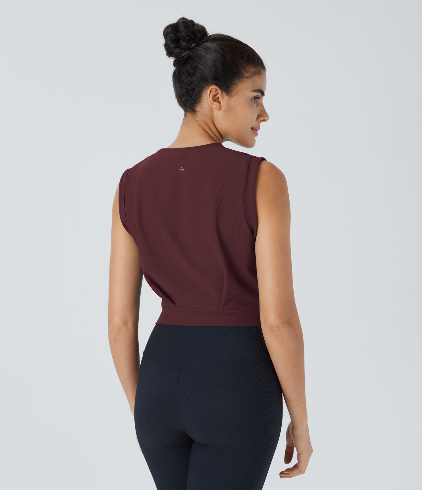 Patitoff™ Flow Pet Hair Resistant Crew Neck Sleeveless Cropped Yoga Tank Top