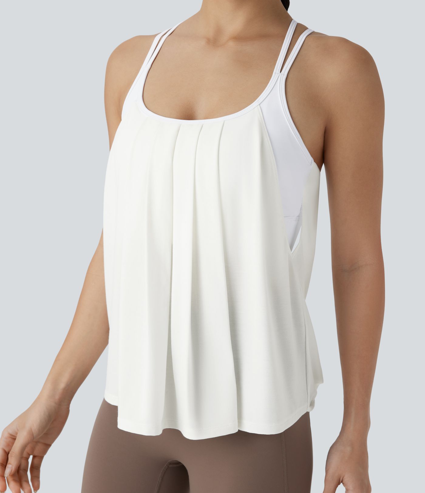 Rückenfreies, plissiertes Yoga-Camisole-Top mit überkreuzten Doppelträgern - schnelltrocknend