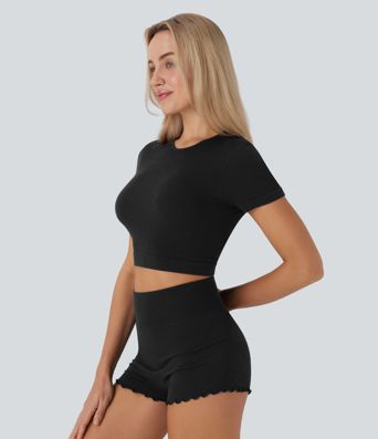 OneForm Seamless Flow Round Neck Short Sleeve Cropped Lounge Top