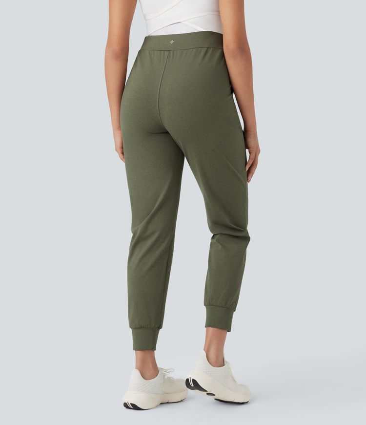 Mid Rise Quick Dry Yoga Maternity Joggers with Pockets