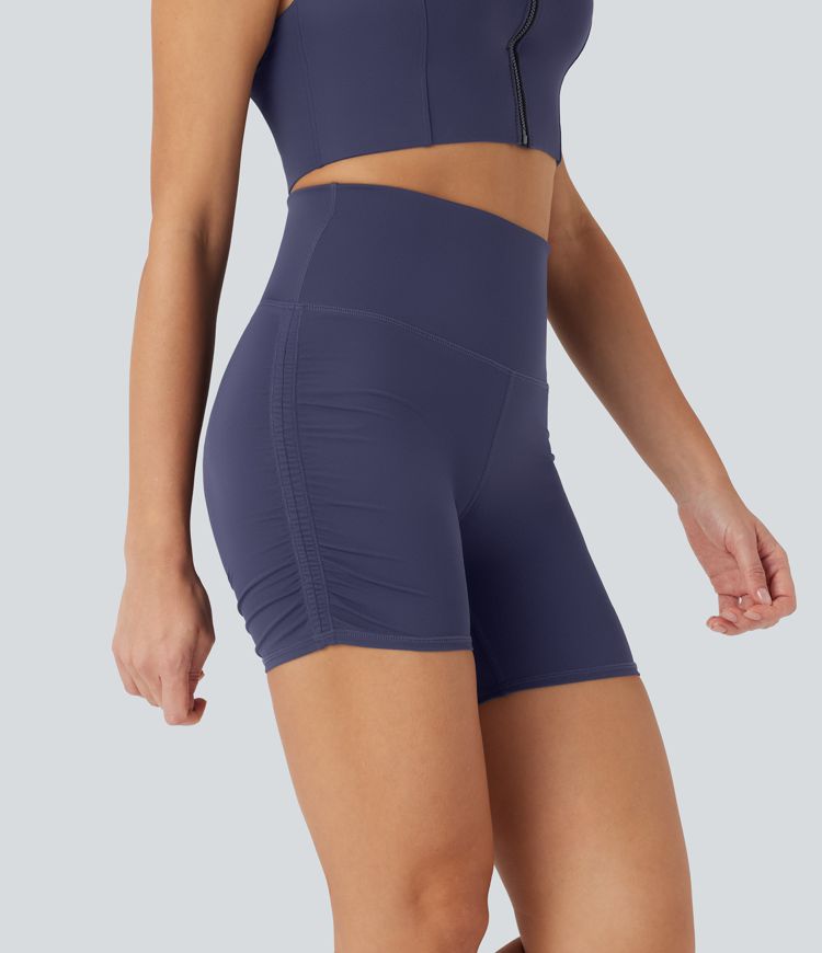 SoftlyZero™ QuickDry SoCinched short de running taille haute sculptant le ventre, à fronces 5''