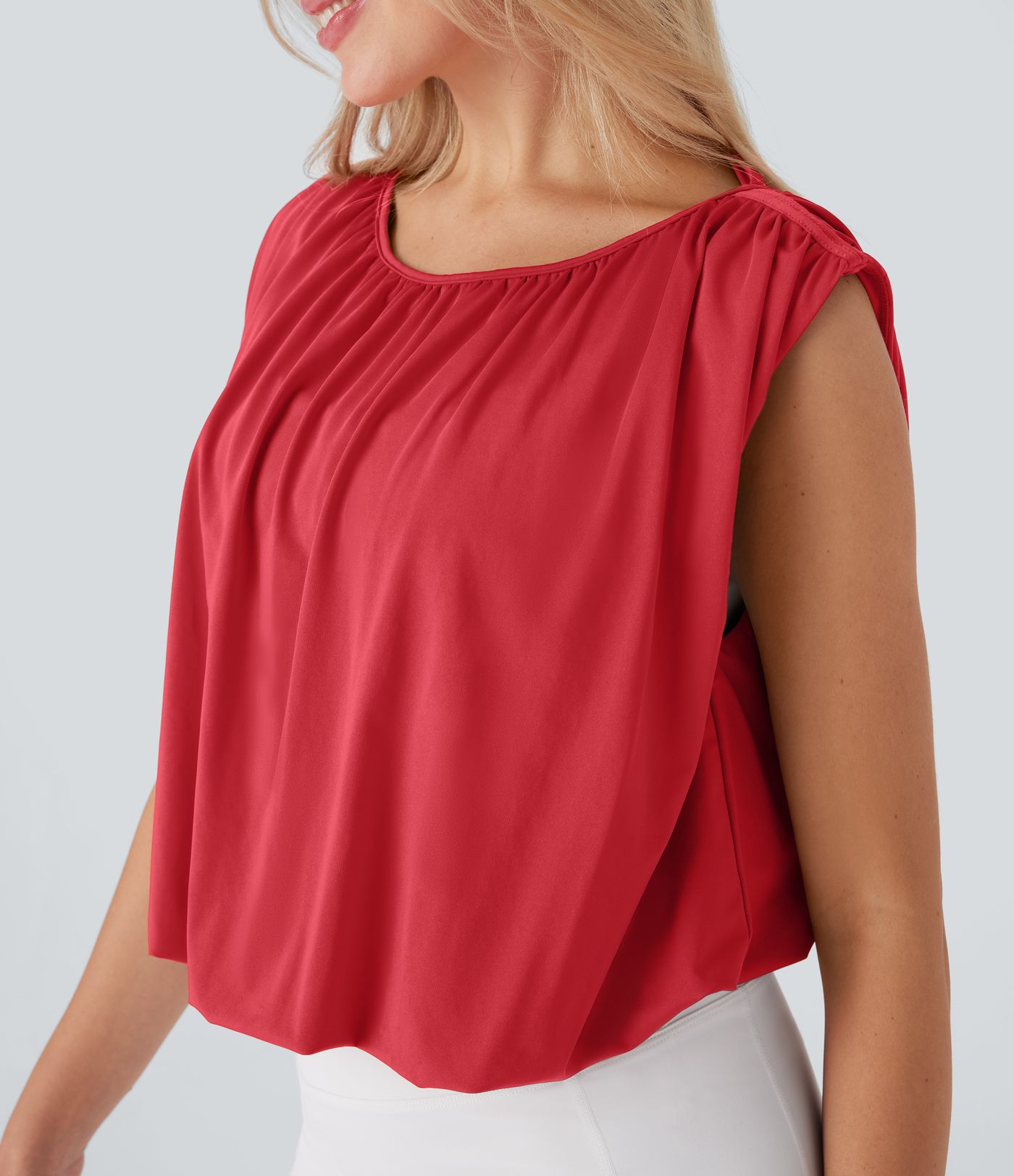 Top de baile con espalda descubierta y tirantes ajustables