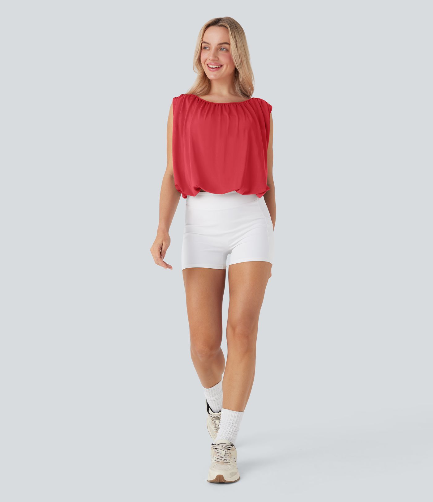 Top de baile con espalda descubierta y tirantes ajustables