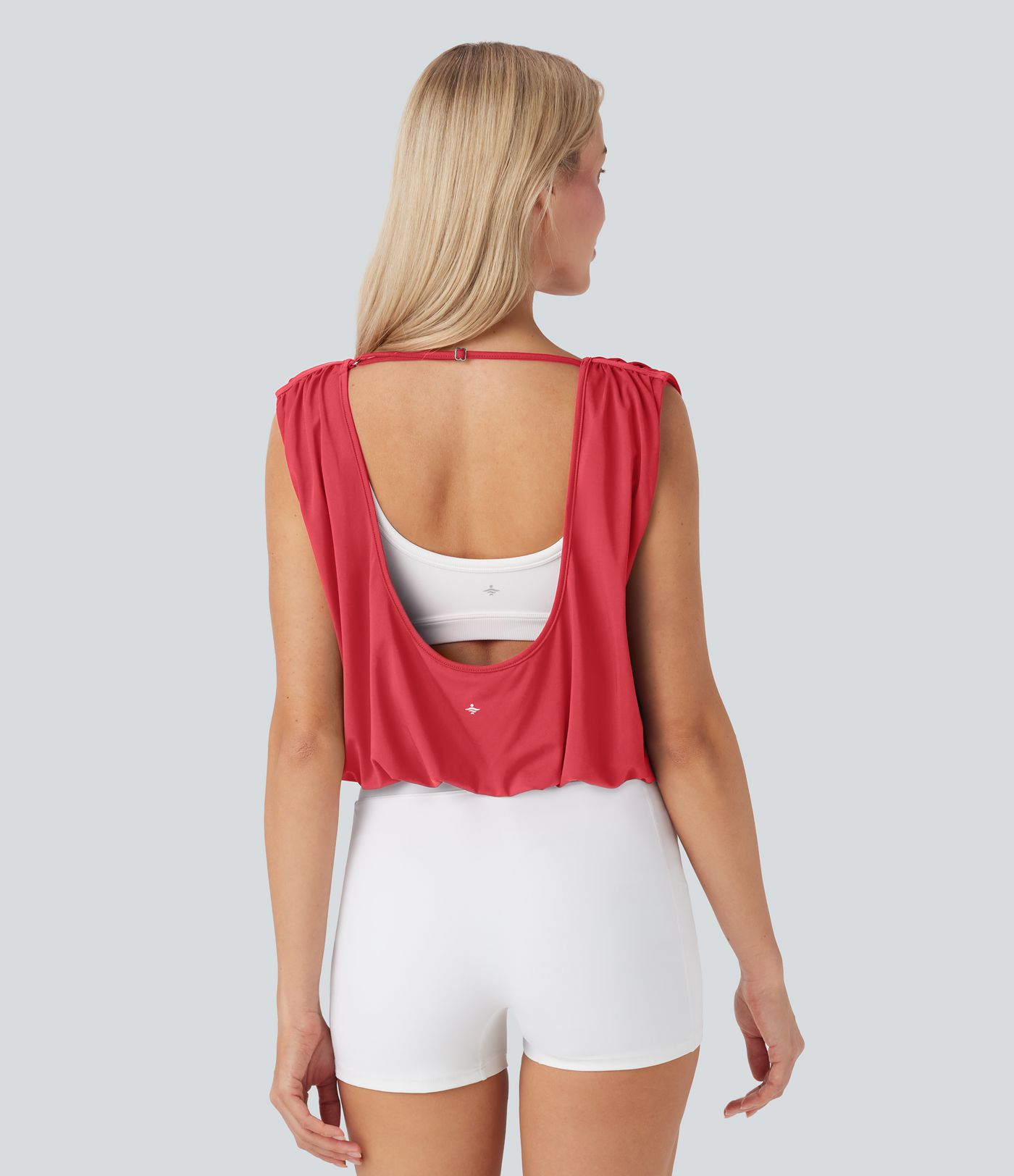 Top de baile con espalda descubierta y tirantes ajustables