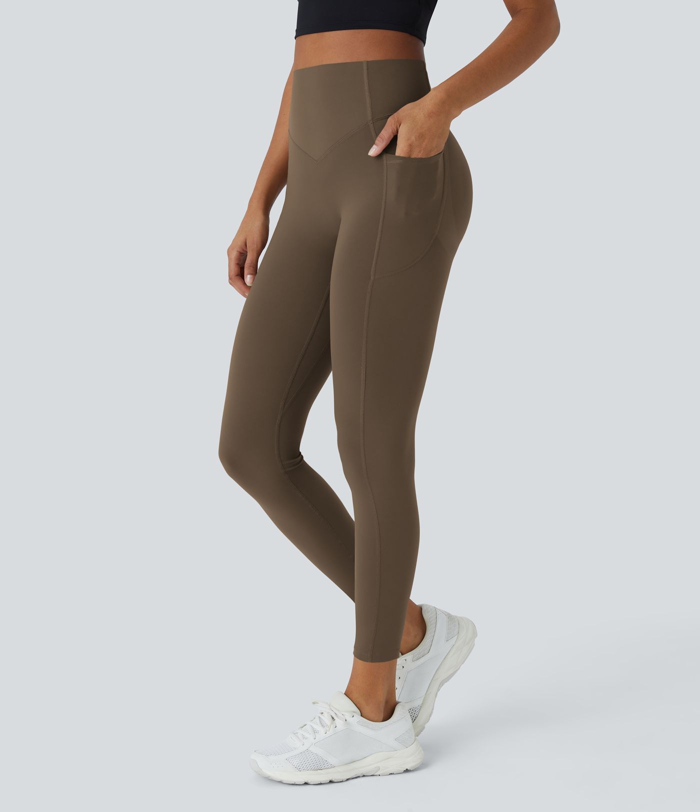 Halara UltraSculpt™ High Waisted Scrunch Butt Lifting Tummy Control Pocket Shaping Training Leggings