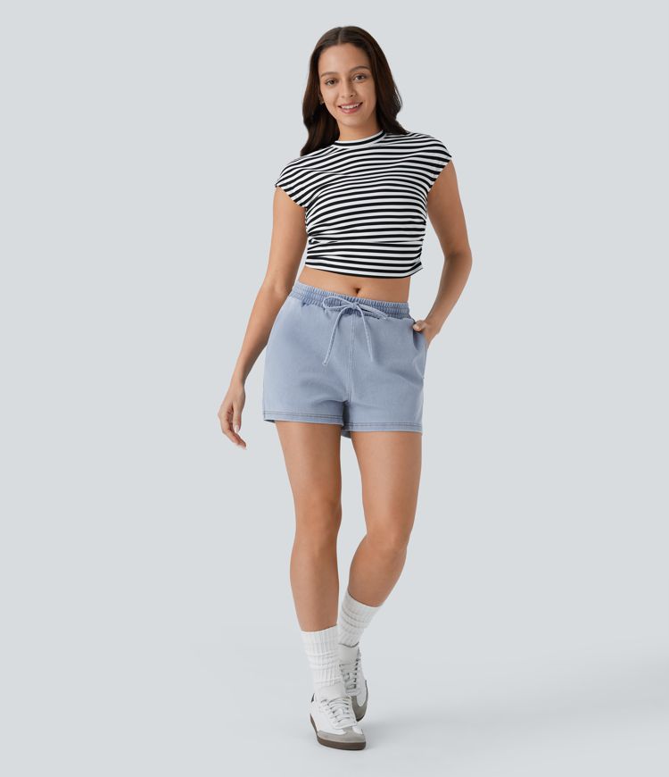 Halara Flex™ Lässige Freizeitshorts aus elastischem Strick-Denim mit niedrigem Bund, Seitentaschen und Kordelzug - 7,6 cm