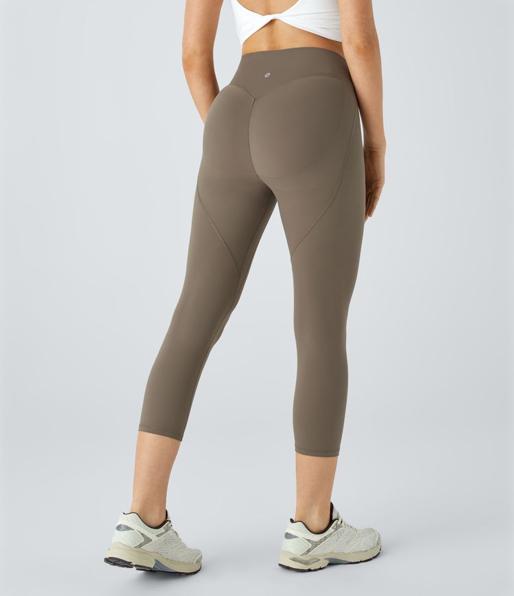 Halara UltraSculpt™ High Waisted Front Pocket Ruched Butt Lifting Training Capri Leggings