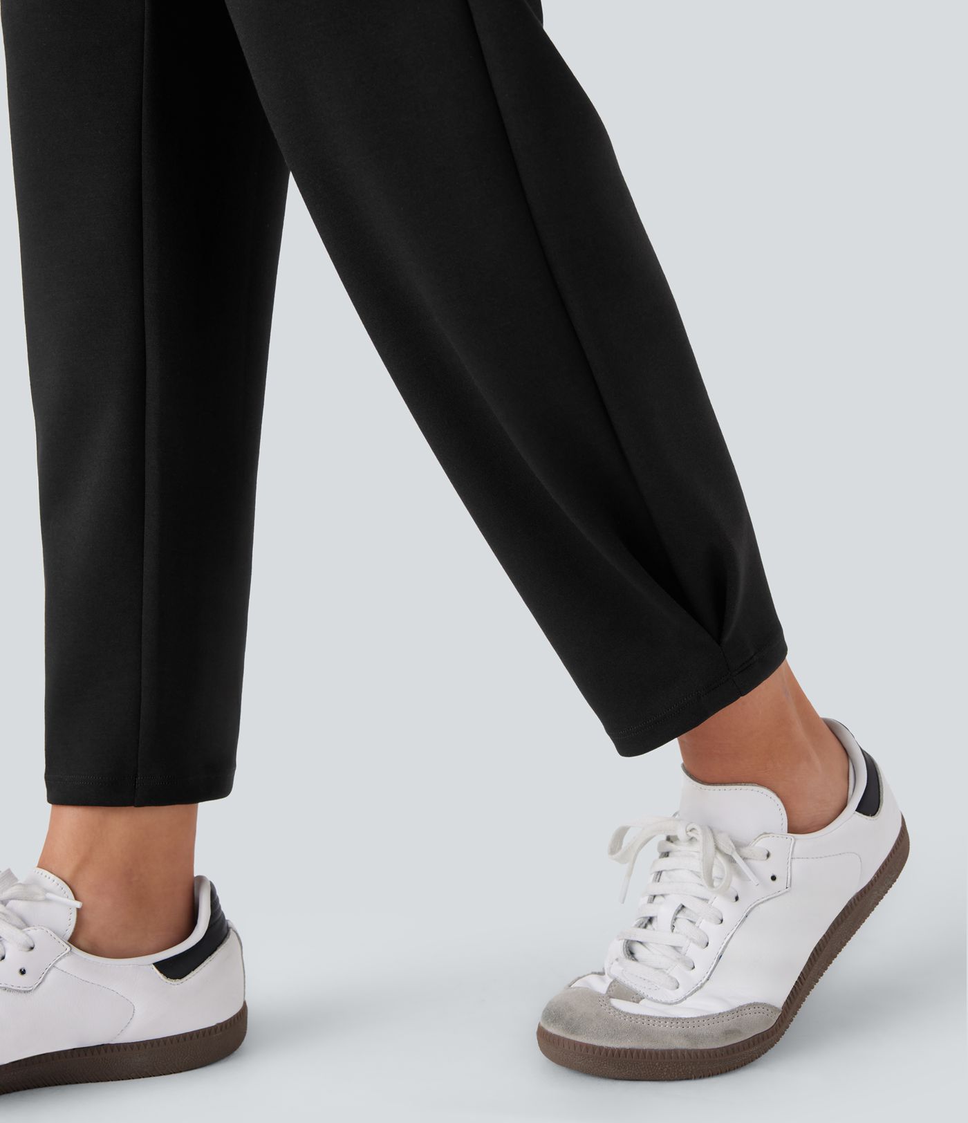 Super High Waisted Drawstring Multiple Pockets Tapered Travel Trousers