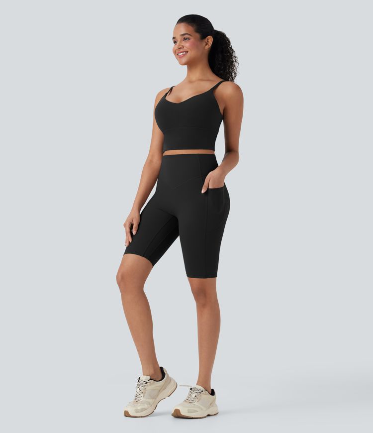 Pantalones cortos de entrenamiento de cintura alta Halara UltraSculpt™ SoCinched con fruncido que moldea los glúteos, control del vientre y bolsillo lateral 9''
