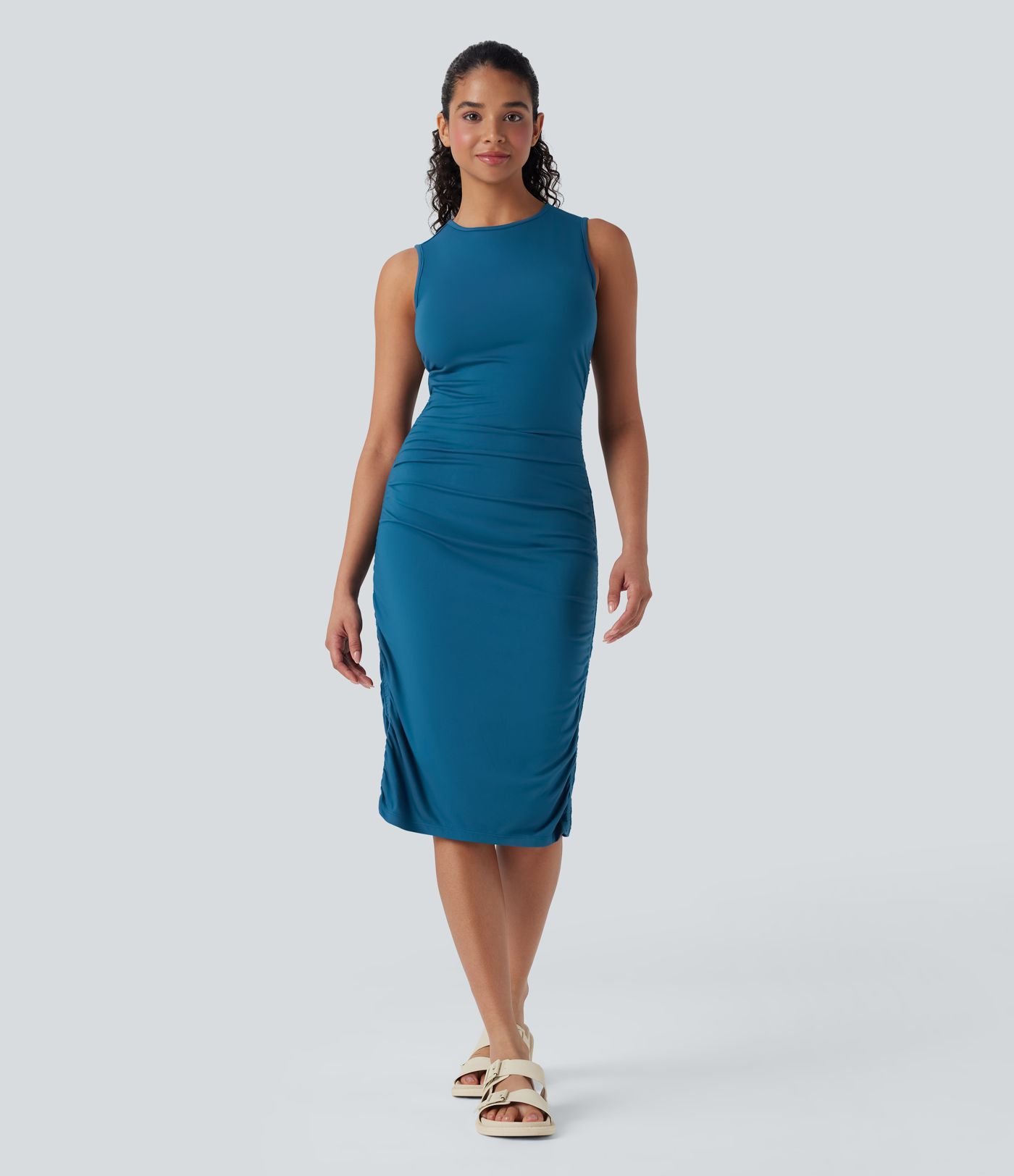 Vestido ajustado casual fruncido sin mangas con cuello redondo