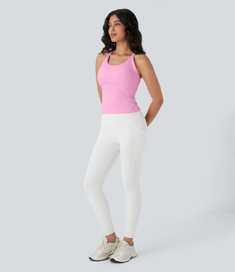 Top de yoga SoftlyZero™ Plush afelpado con abertura en copas D-F