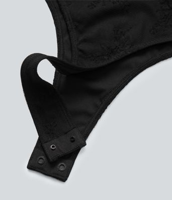 Backless Lace Casual Bodysuit