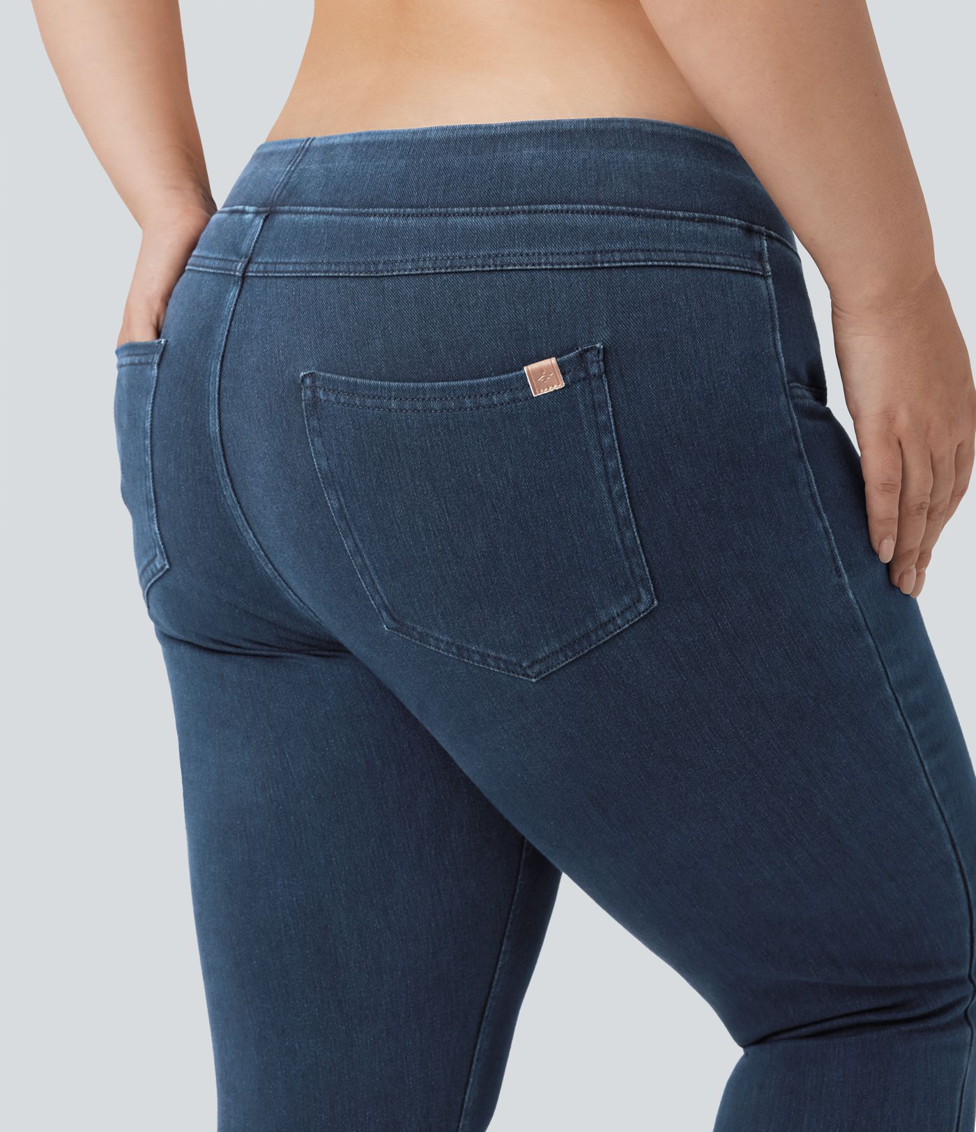 Halara Flex™ Plus Size Jeans Jeggings aus elastischem Strick-Denim mit hohem Bund und Gesäßtaschen