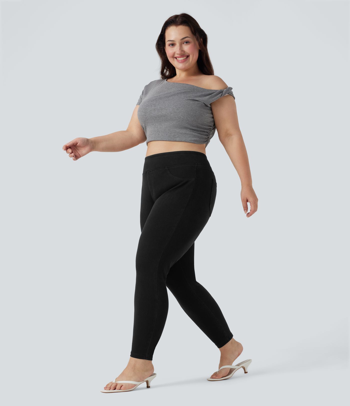 Halara Flex™ Plus Size Jeans Jeggings aus elastischem Strick-Denim mit hohem Bund und Gesäßtaschen