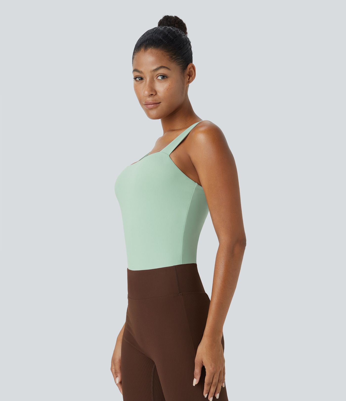 Softlyzero™ Plush, schmaler Yoga-Bodysuit mit quadratischem Ausschnitt, ärmellos, mit Druckknöpfen