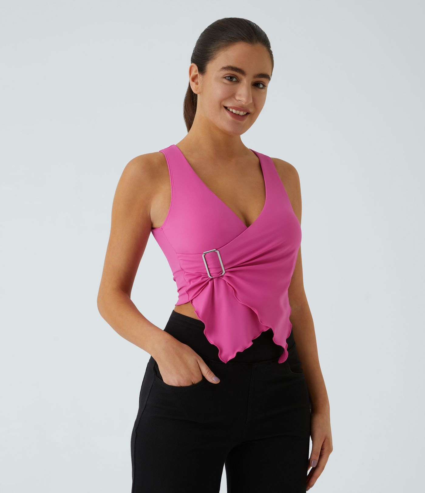 Softlyzero™ Airy Lässiges Crossover Top mit tiefem V-Ausschnitt mit dekorativer Schnalle, gewelltem Rand und Cool-Touch-UPF50+